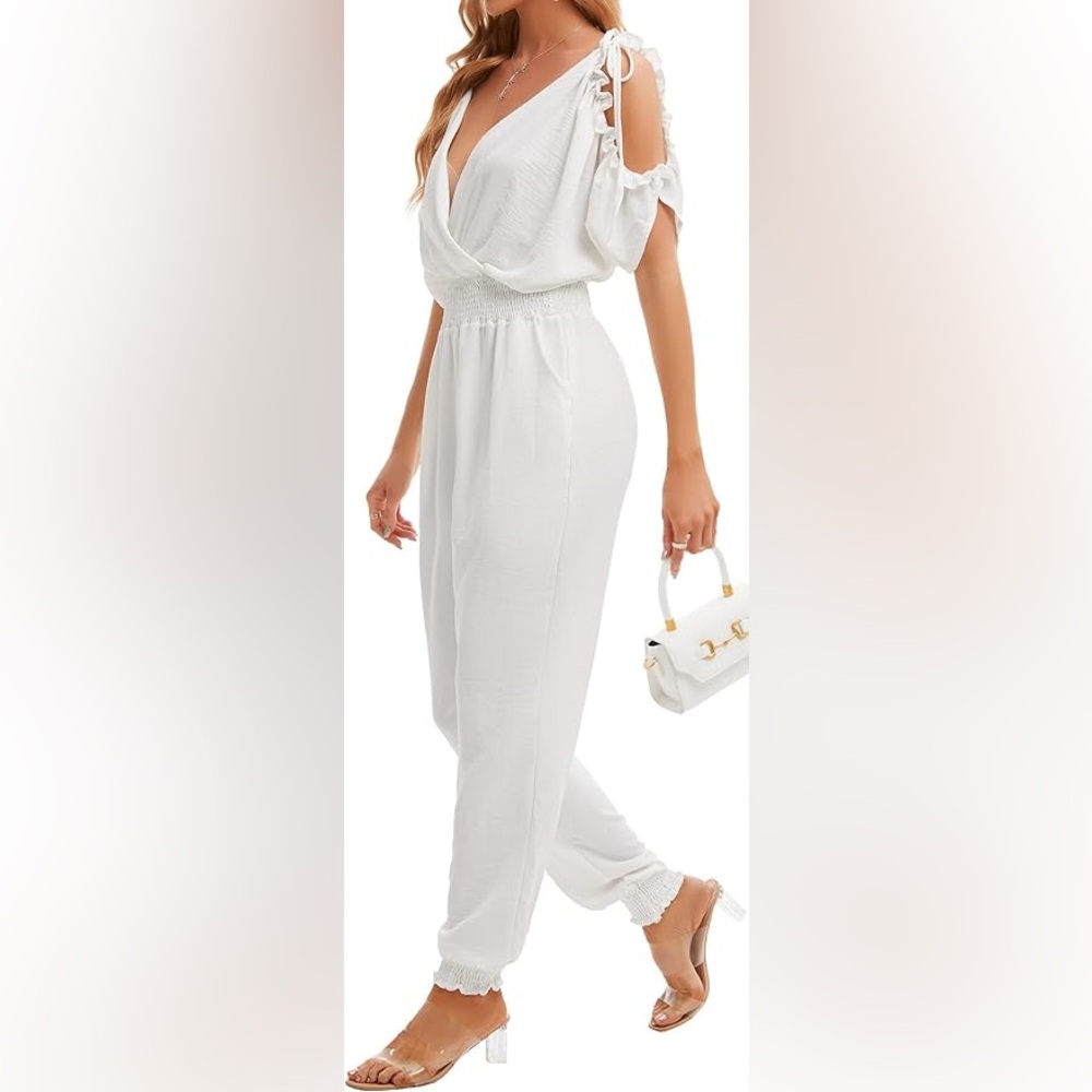 Short Sleeve White Jumpsuit High Waist with side Pockets Womens V Neck size M